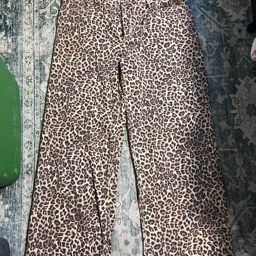 American Eagle Outfitters Leopard-Print Stretch Denim Pants in Brown and Tan